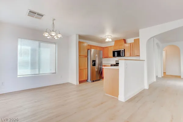 $2,000 | 6540 East Slate Springs Court, Las Vegas, NV 89122