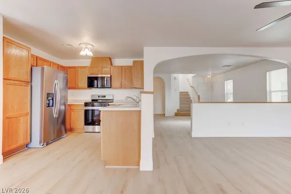 $2,000 | 6540 East Slate Springs Court, Las Vegas, NV 89122