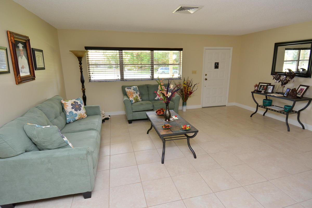 7006 Kenwood Road Fort Pierce, FL 34951 - Photo 10 of 55 10 living room 3