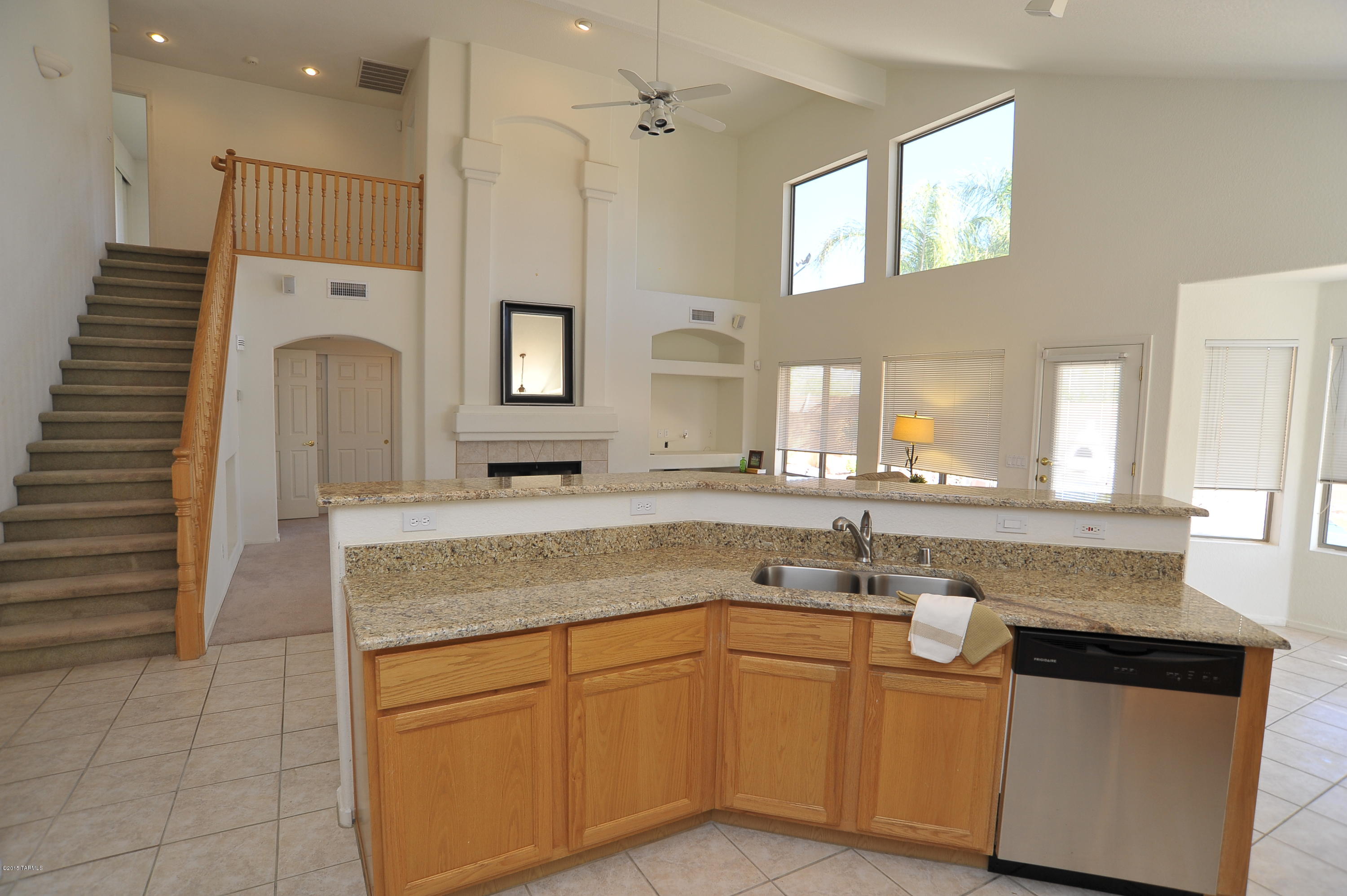 590 Bridal Veil Falls Road Tucson, AZ 85755 - Photo 13 of 41