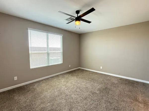 $1,950 | 8491 West Springfield Way, Florence, AZ 85132