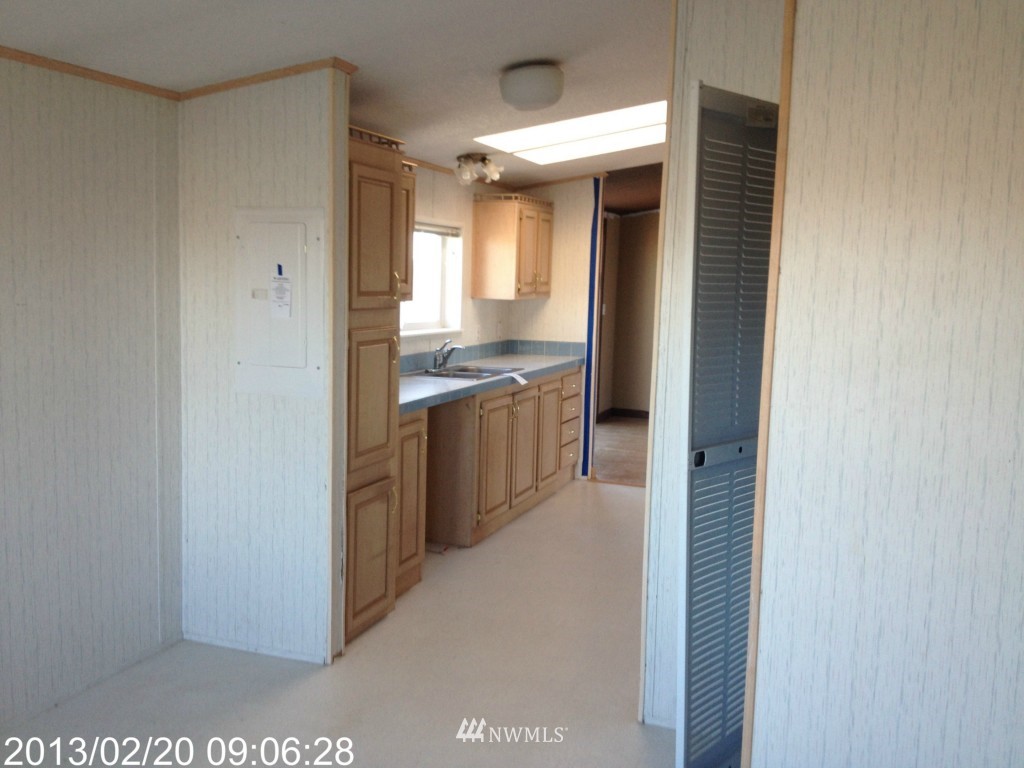 8829 Neppel Road Northeast Moses Lake, WA 98837 - Photo 3 of 15 Gallery Image 3