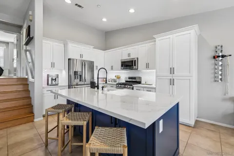 $1,059,900 | 3156 Harbor Ridge Lane, San Diego, CA 92103
