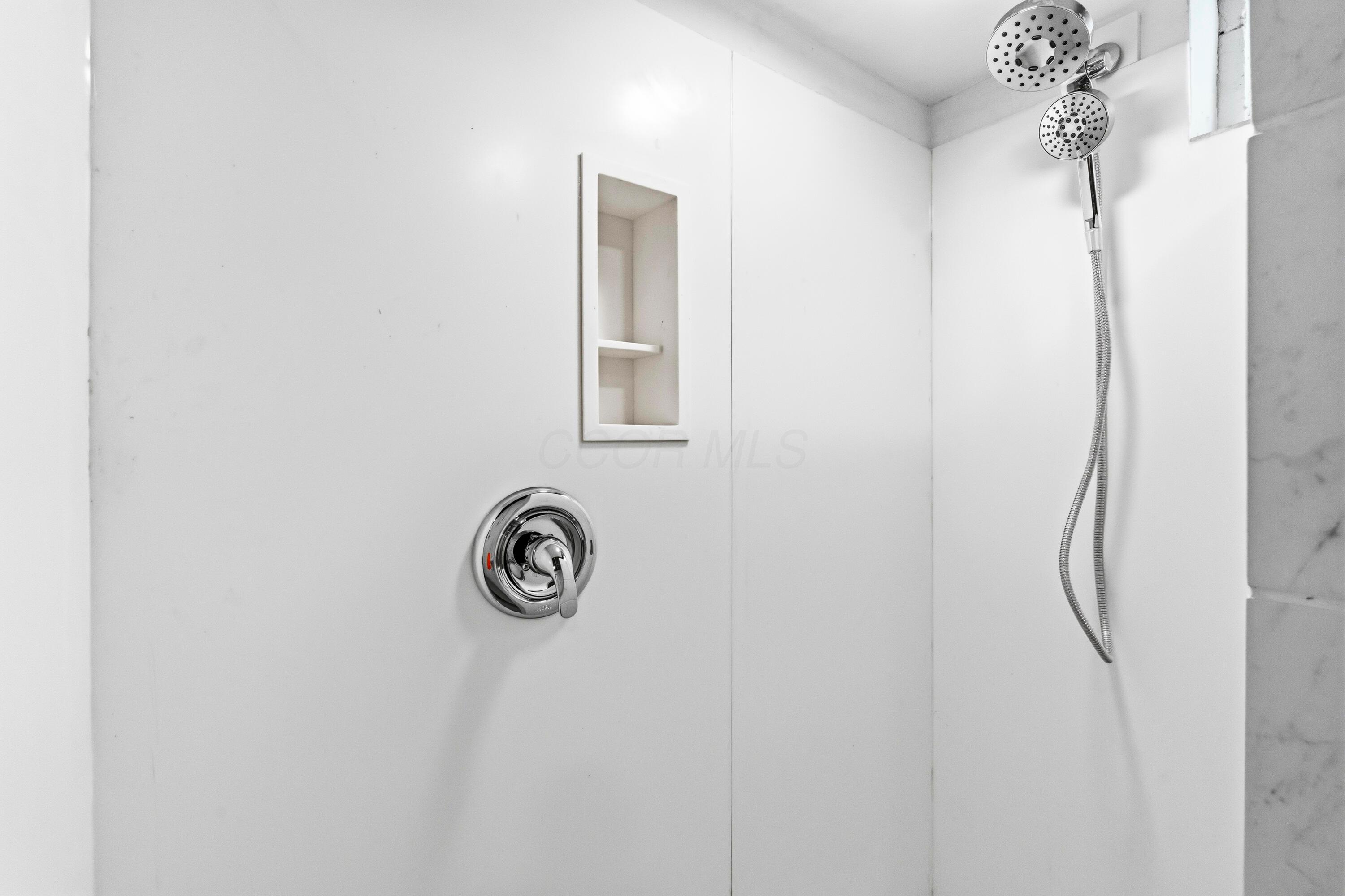 3213 Mountview Road Upper Arlington, OH 43221 - Photo 39 of 61 Lower Level Bathroom