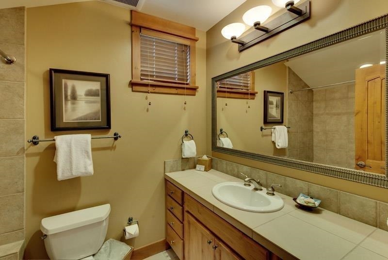 12193 Lookout Loop, Unit F322 Truckee, CA 96161 - Photo 14 of 18