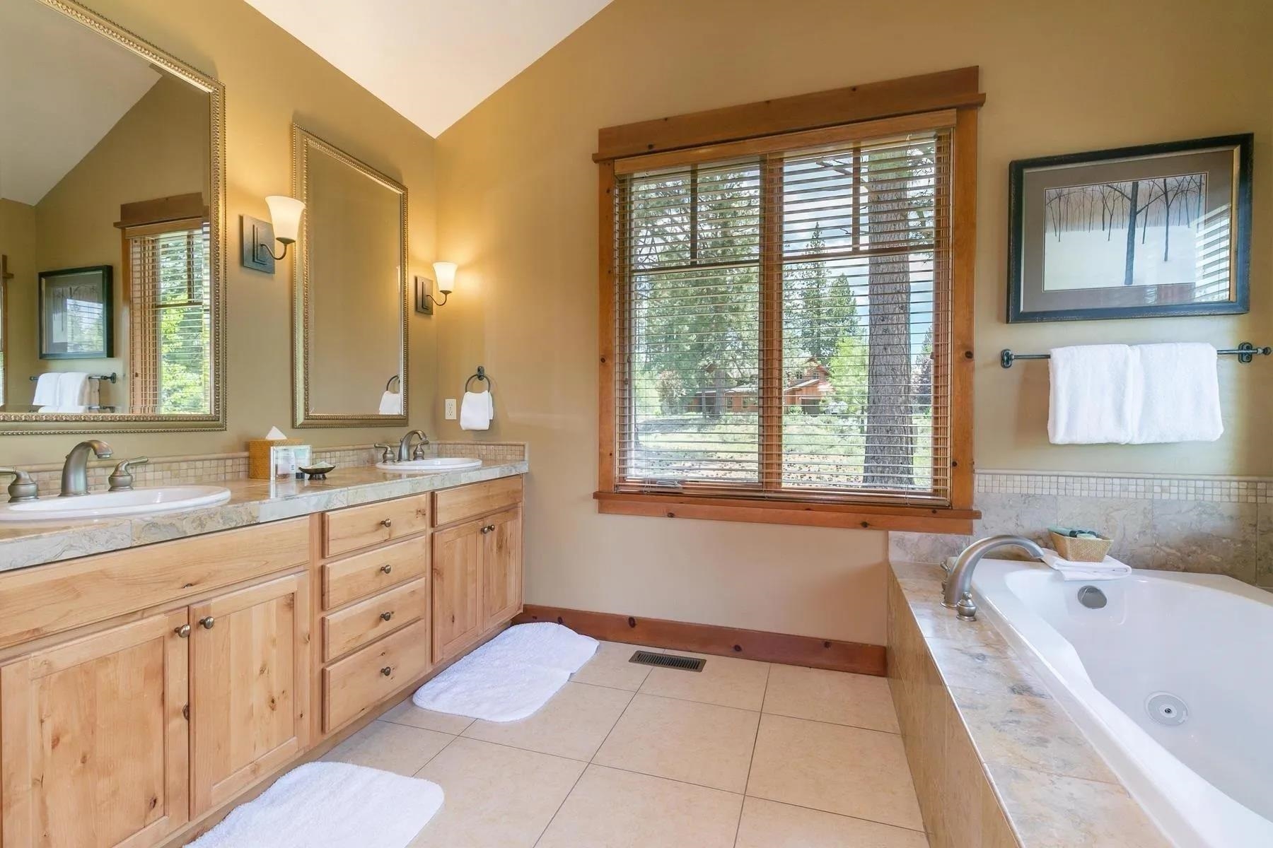 12193 Lookout Loop, Unit F322 Truckee, CA 96161 - Photo 16 of 18