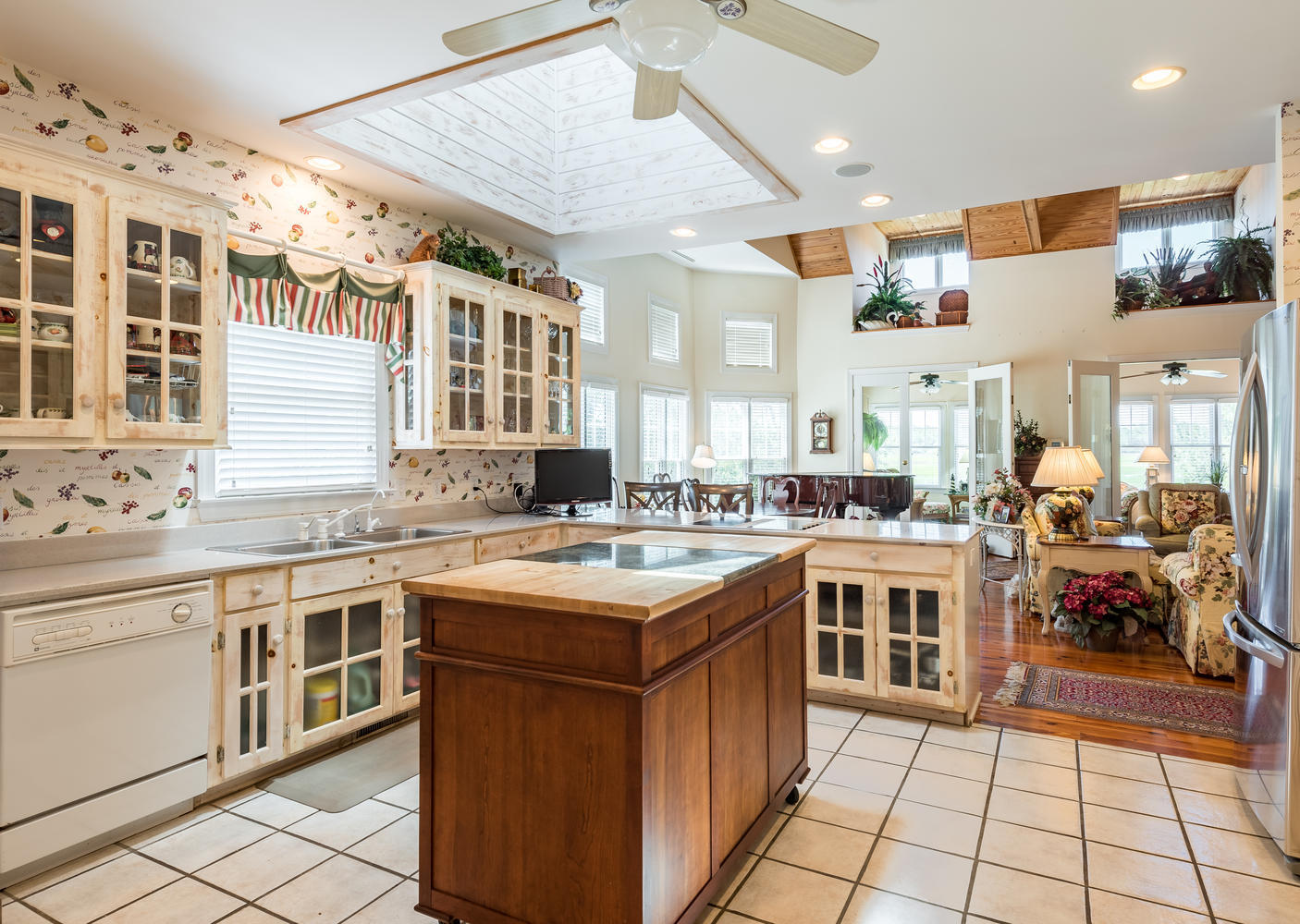 2605 Jenkins Point Road Johns Island, SC 29455 - Photo 19 of 44 Kitchen 4