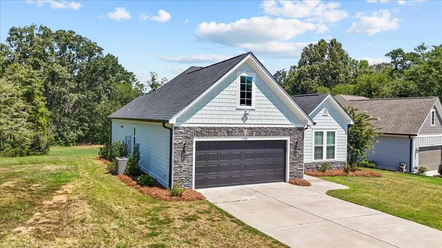 $389,500 | 124 Champion Green, Greenwood, SC 29649
