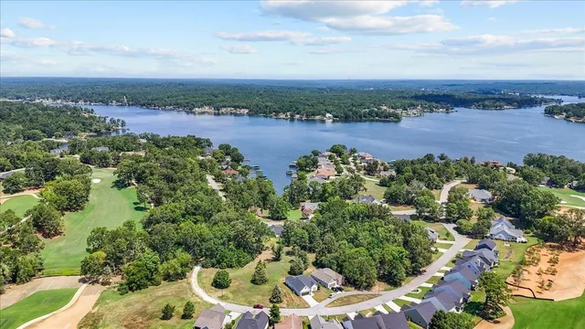 $389,500 | 124 Champion Green, Greenwood, SC 29649