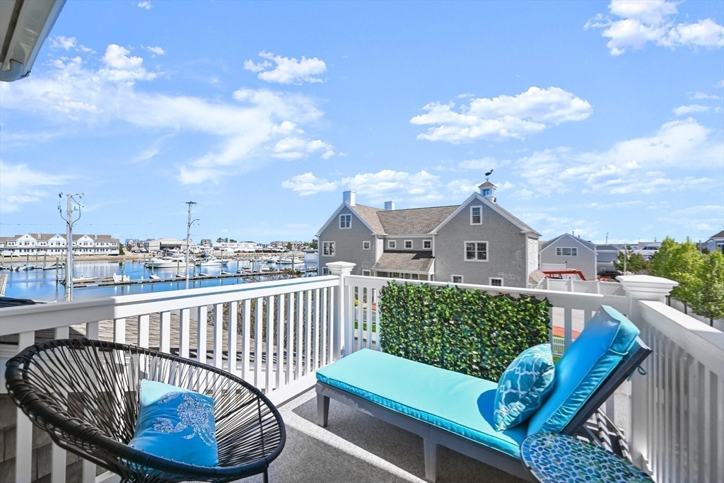 11 Whites Ferry Landing Marshfield, MA 02050 - Photo 31 of 42 a view of a chair in the roof deck