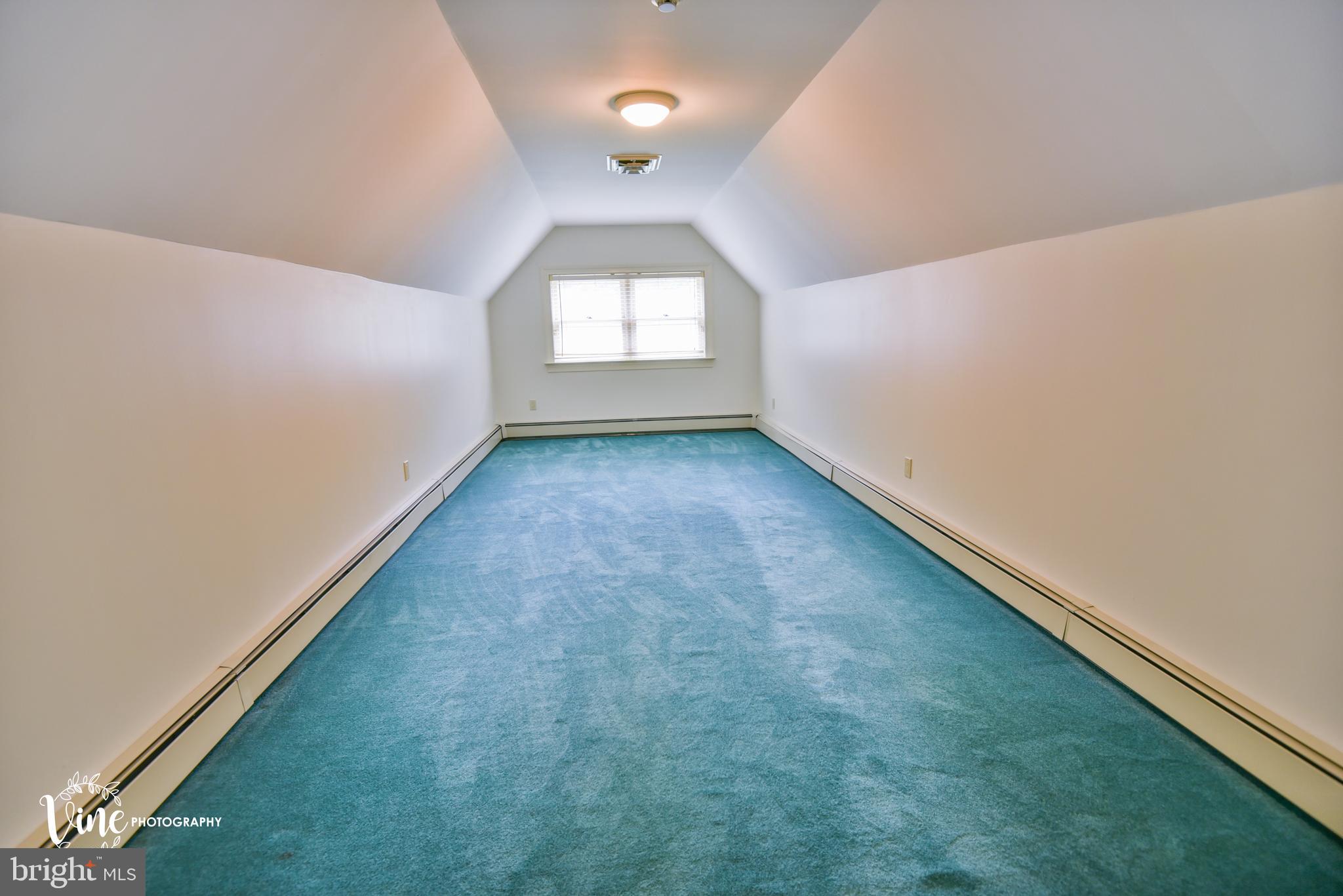 282 Province Line Road Wrightstown, NJ 08562 - Photo 43 of 50 Bonus Room/ Game Room Upstairs