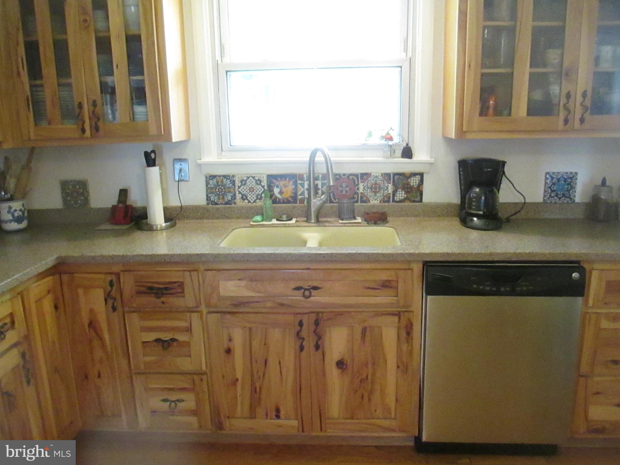 216 Locknell Road Lutherville-Timonium, MD 21093 - Photo 6 of 26 Kitchen