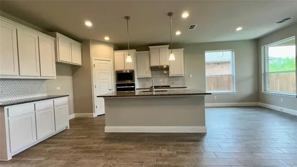 $3,300 | 1709 Sparrow Street, Argyle, TX 76226