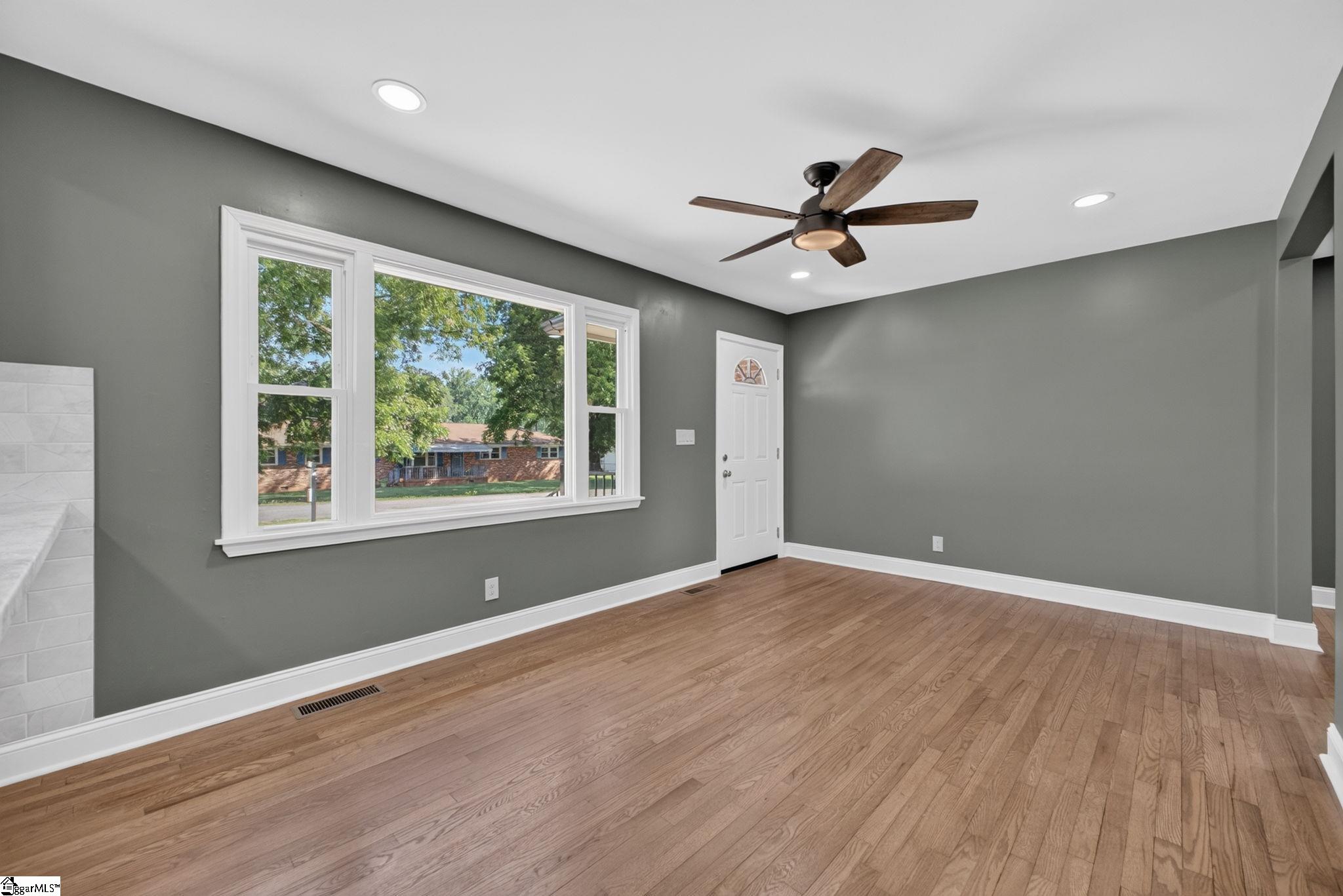 616 Carey Street Anderson, SC 29624 - Photo 6 of 26