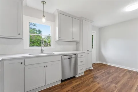 $252,500 | 104 Windsor Street, Lake Charles, LA 70605