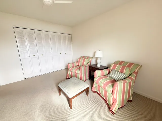 $165,000 | 734 Nantucket Circle, Lake Worth, FL 33467