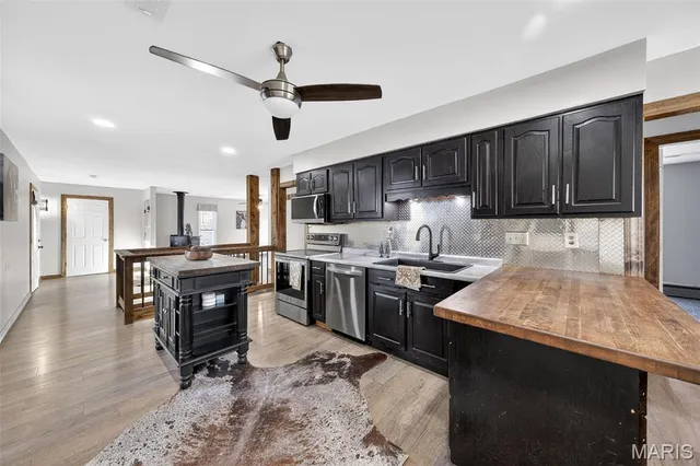 $525,000 | 25726 South Lohman Road, Wright City, MO 63390