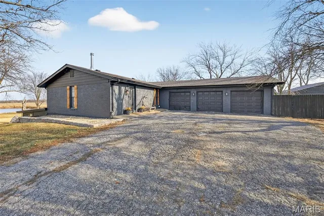 $525,000 | 25726 South Lohman Road, Wright City, MO 63390