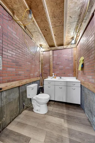 $525,000 | 25726 South Lohman Road, Wright City, MO 63390