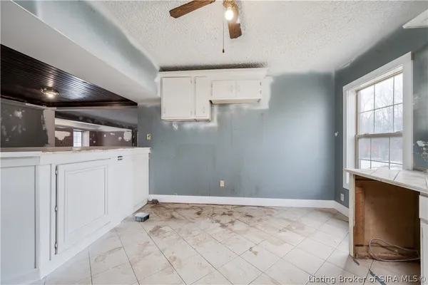 $159,900 | 12125 Jay Street Northeast, Palmyra, IN 47164