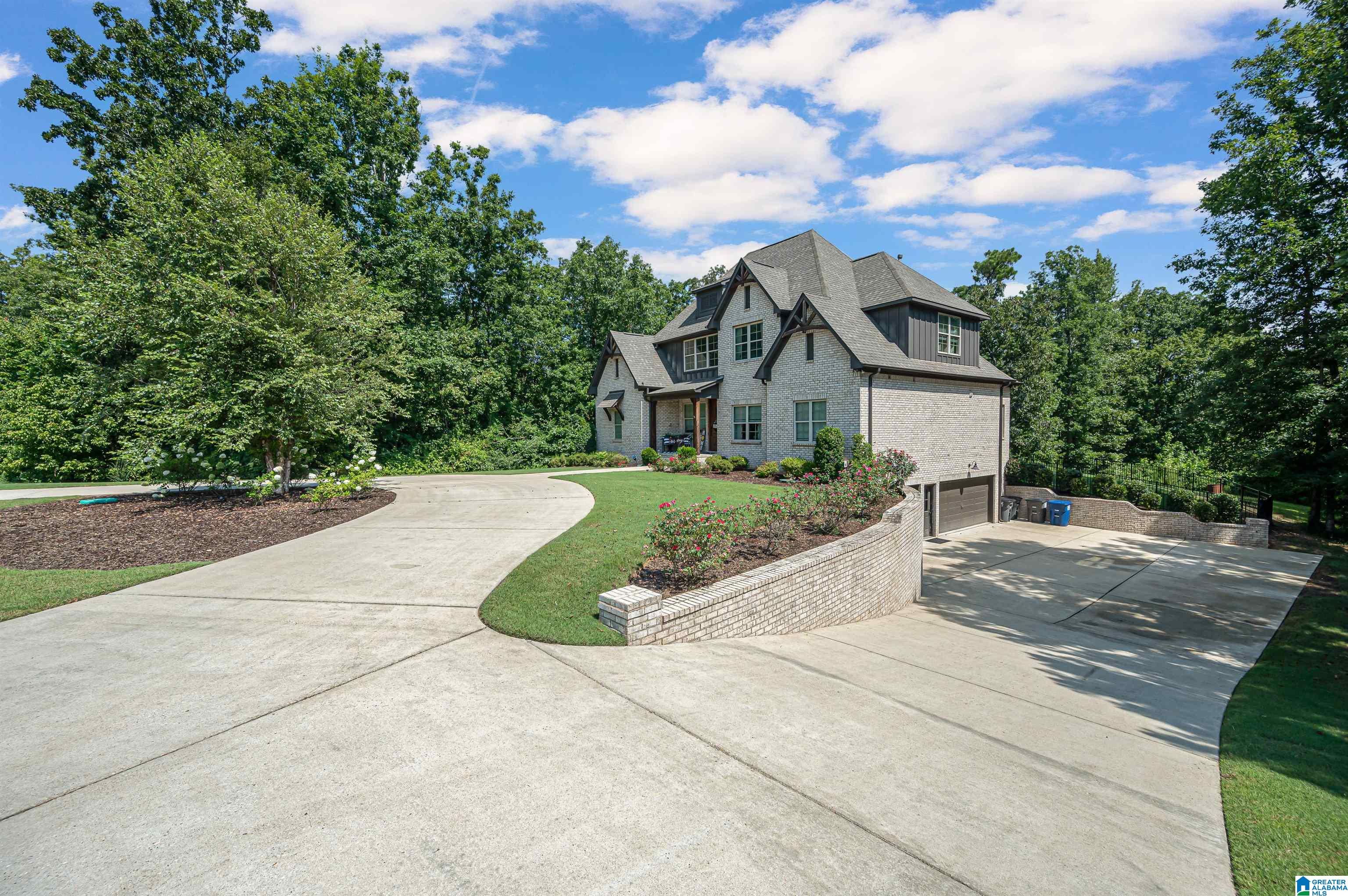 904 Long Street Helena, AL 35080 - Photo 2 of 48