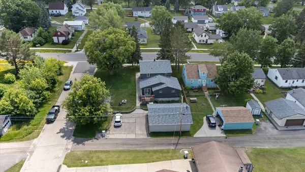 $249,900 | 602 8th Street Northwest, Chisholm, MN 55719