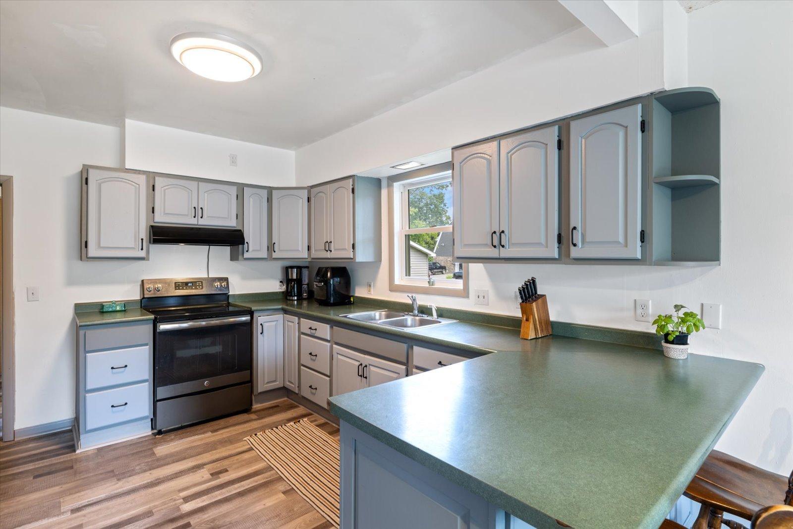 602 8th Street Northwest Chisholm, MN 55719 - Photo 20 of 56