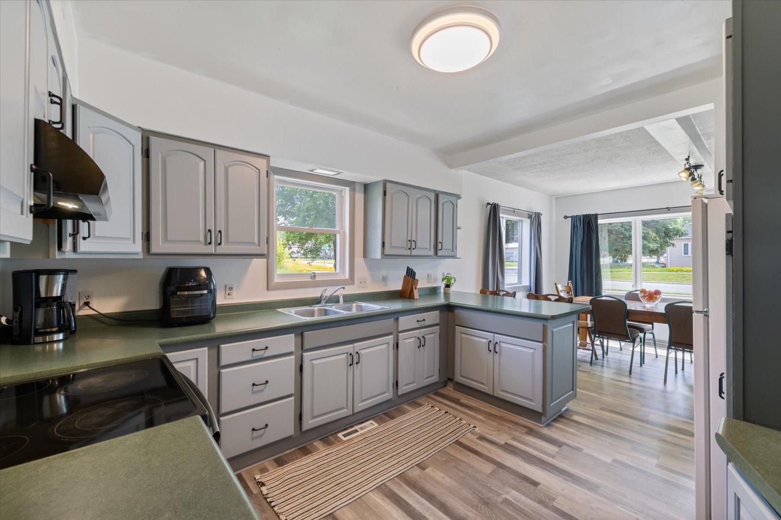 602 8th Street Northwest Chisholm, MN 55719 - Photo 21 of 56
