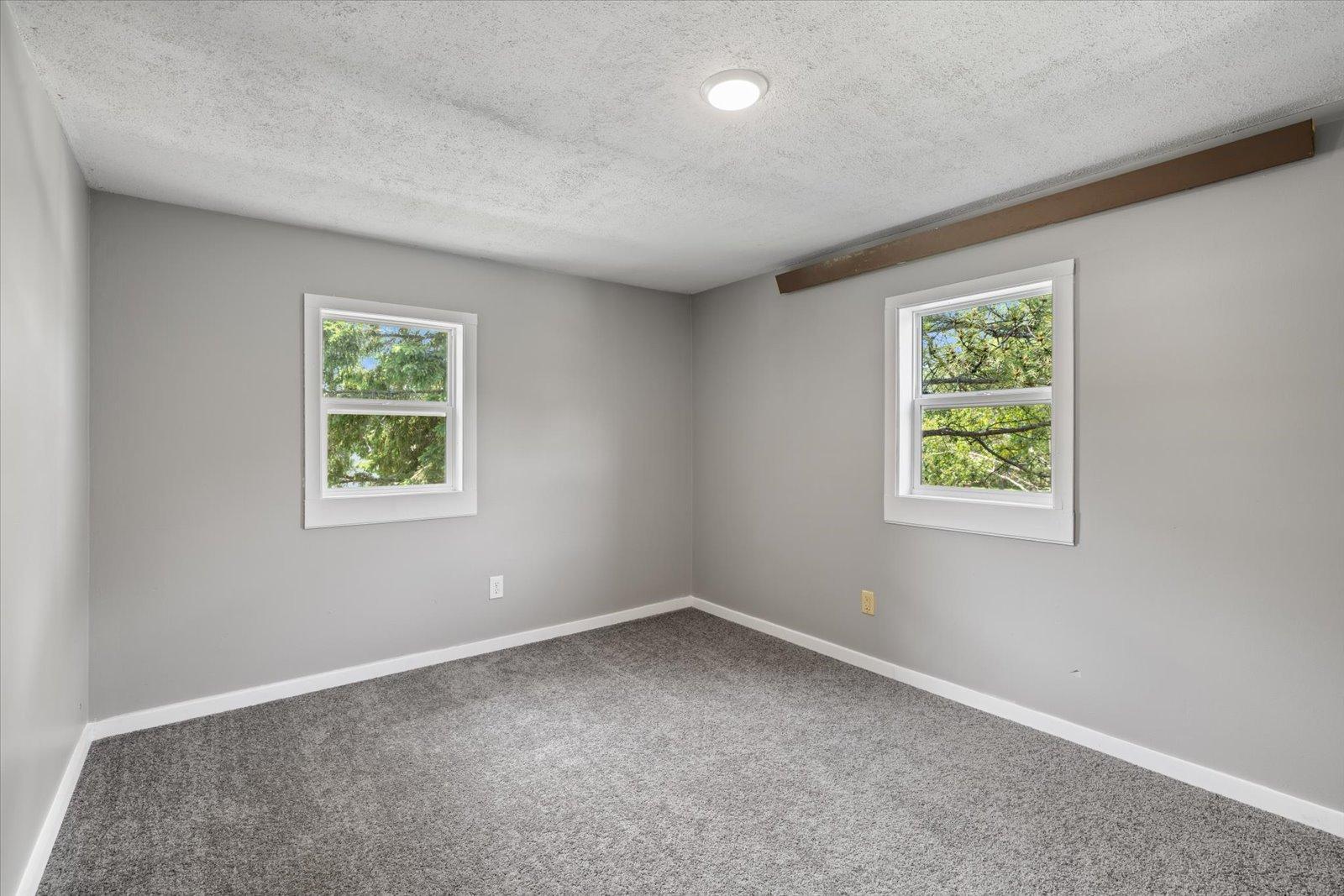 602 8th Street Northwest Chisholm, MN 55719 - Photo 35 of 56