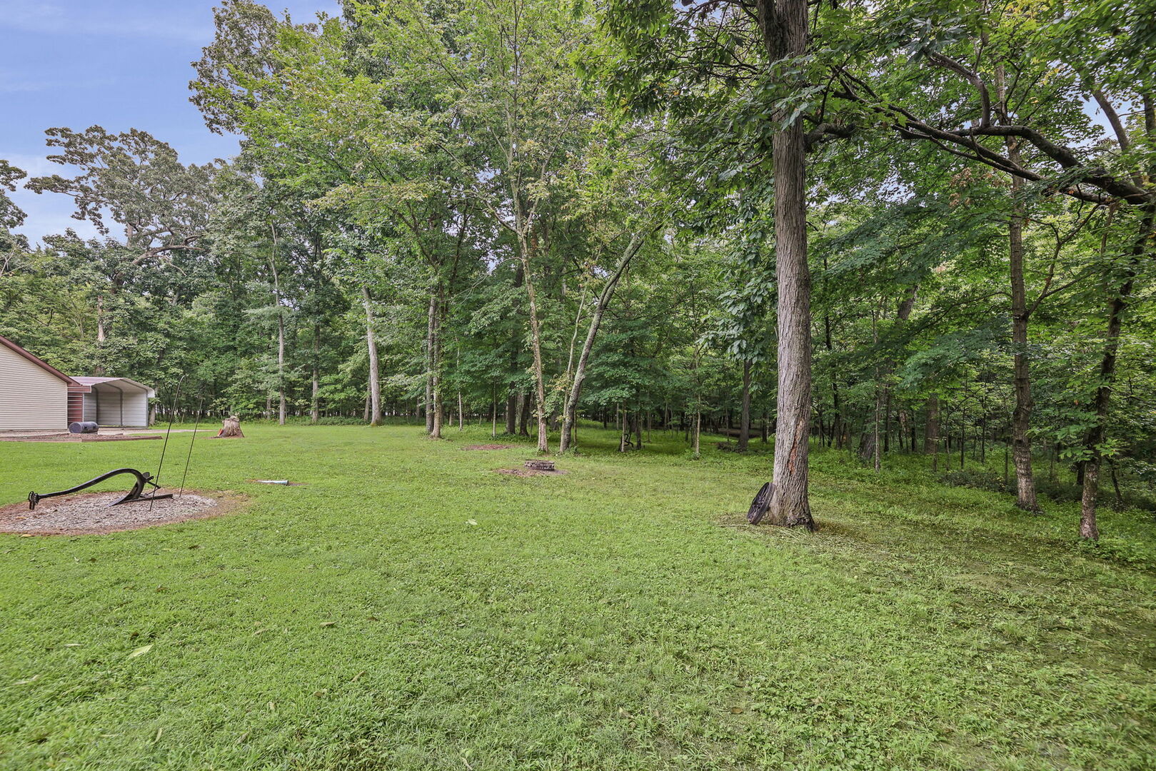 5016 Kell Road Kell, IL 62853 - Photo 6 of 43 Gallery Image 6