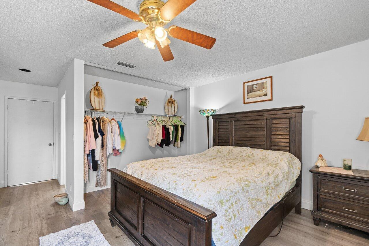 6199 Riverwalk Lane, Unit 6 Jupiter, FL 33458 - Photo 16 of 33 066-6199RiverwalkLane-6-Jupiter-FL-33458