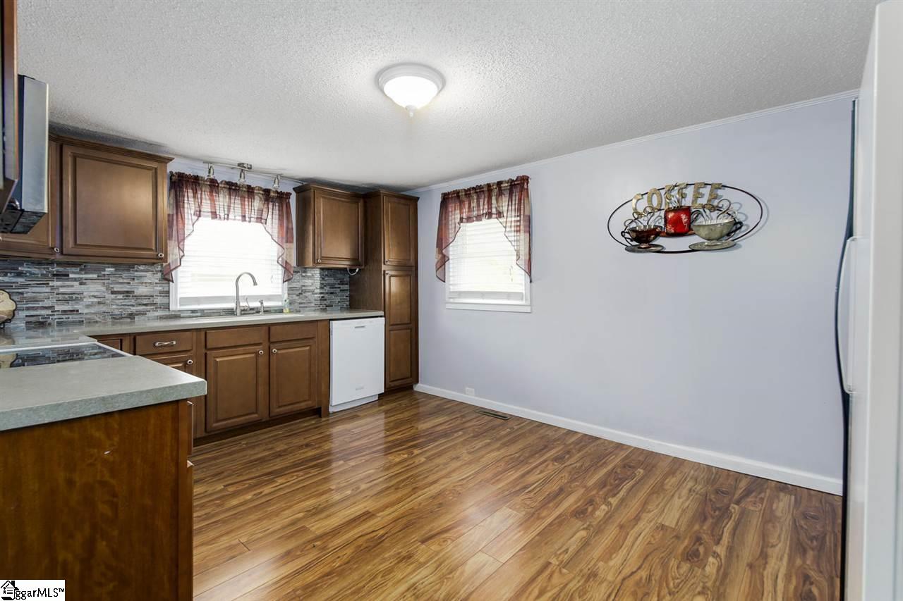 24 Oak Street Startex, SC 29377 - Photo 16 of 34 Gallery Image 16