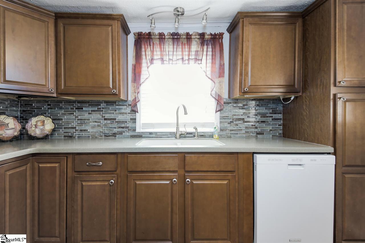 24 Oak Street Startex, SC 29377 - Photo 17 of 34 Gallery Image 17