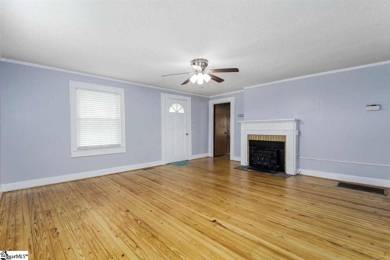 24 Oak Street Startex, SC 29377 - Photo 8 of 34 Gallery Image 8