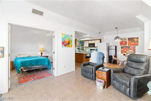 $159,900 | 3550 Bay Sands Drive, Unit 1101, Laughlin, NV 89029