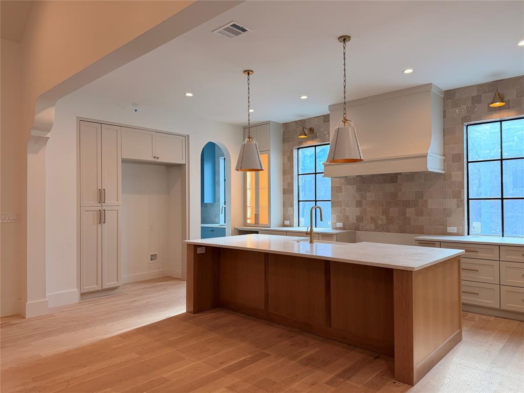 3830 Dunhaven Road Dallas, TX 75220 - Photo 6 of 30