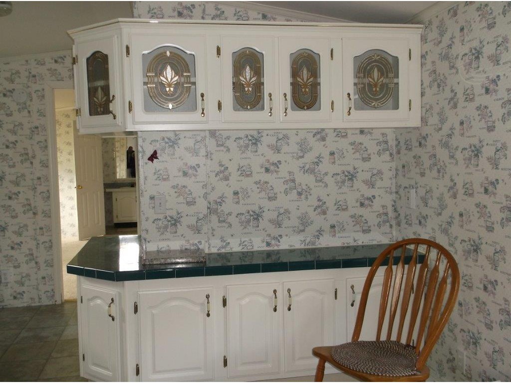 42 Hawaii Lane Rochester, NH 03867 - Photo 6 of 20