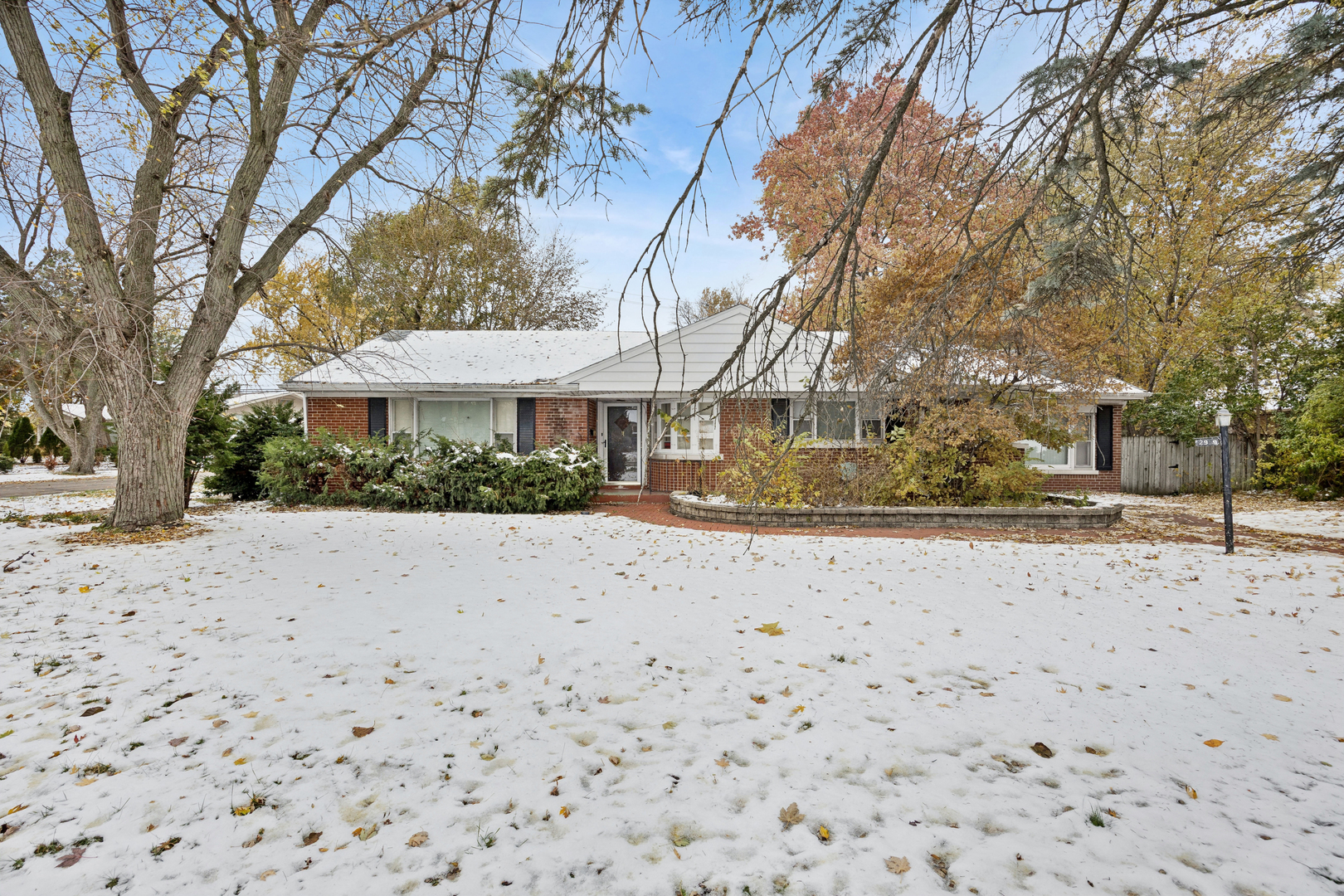 2929 Flossmoor Road Flossmoor, IL 60422 - Photo 1 of 20