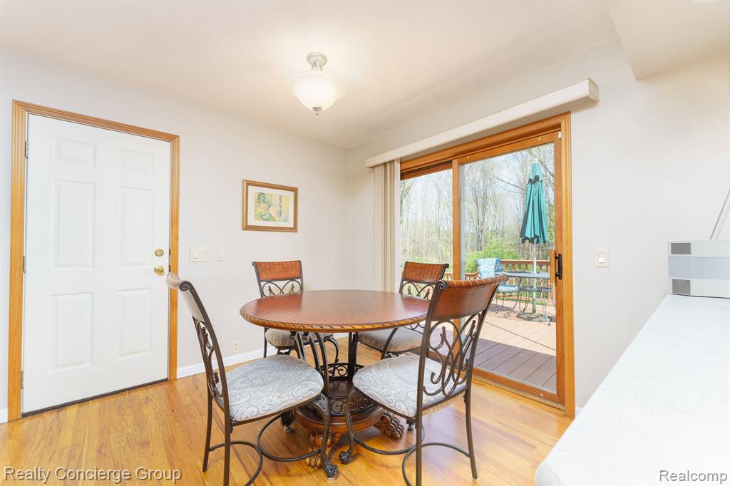 2044 Byron Road Howell, MI 48855 - Photo 16 of 45