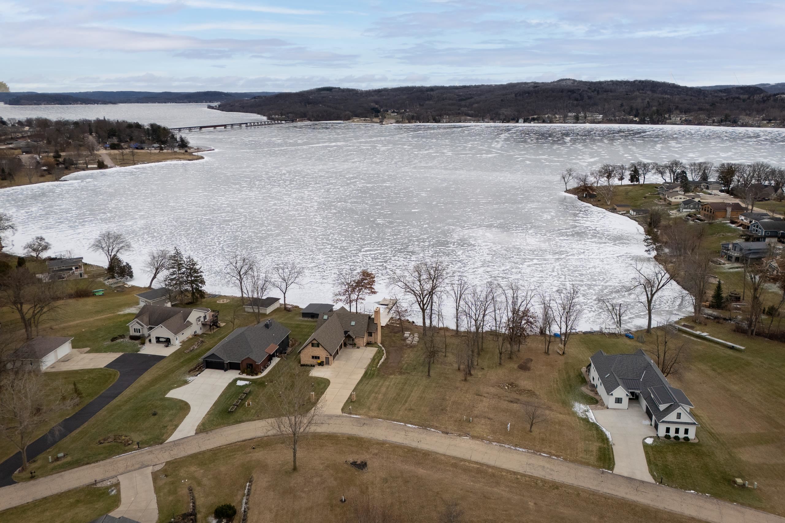 145 Lu Foster Lane Merrimac, WI 53561 - Photo 6 of 41