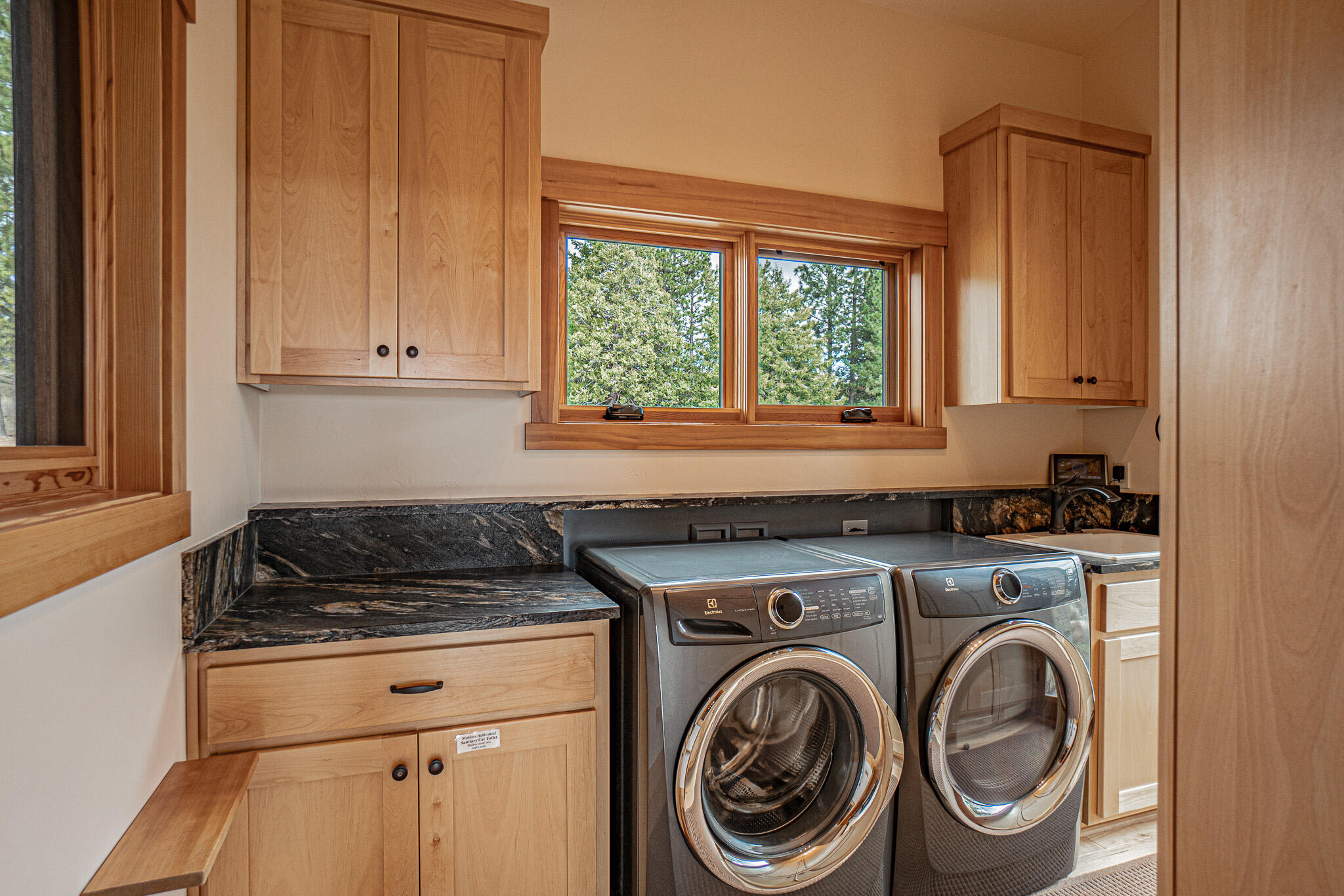 1940 Soda Mountain Road Ashland, OR 97520 - Photo 12 of 48 DSC03978-HDR