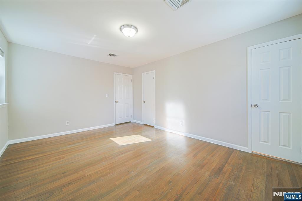 2460 1st Street Fort Lee, NJ 07024 - Photo 22 of 29