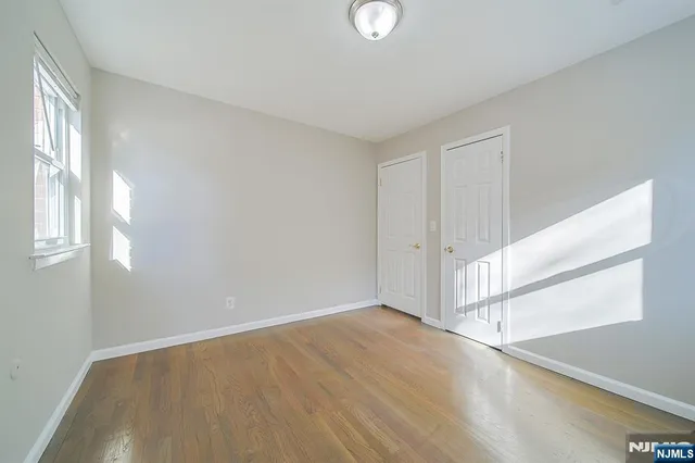 $3,900 | 2460 1st Street, Fort Lee, NJ 07024