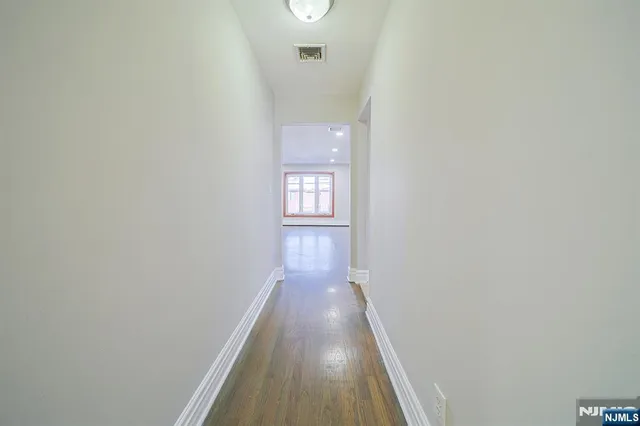 $3,900 | 2460 1st Street, Fort Lee, NJ 07024