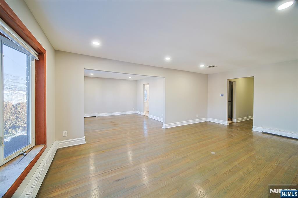 2460 1st Street Fort Lee, NJ 07024 - Photo 3 of 29