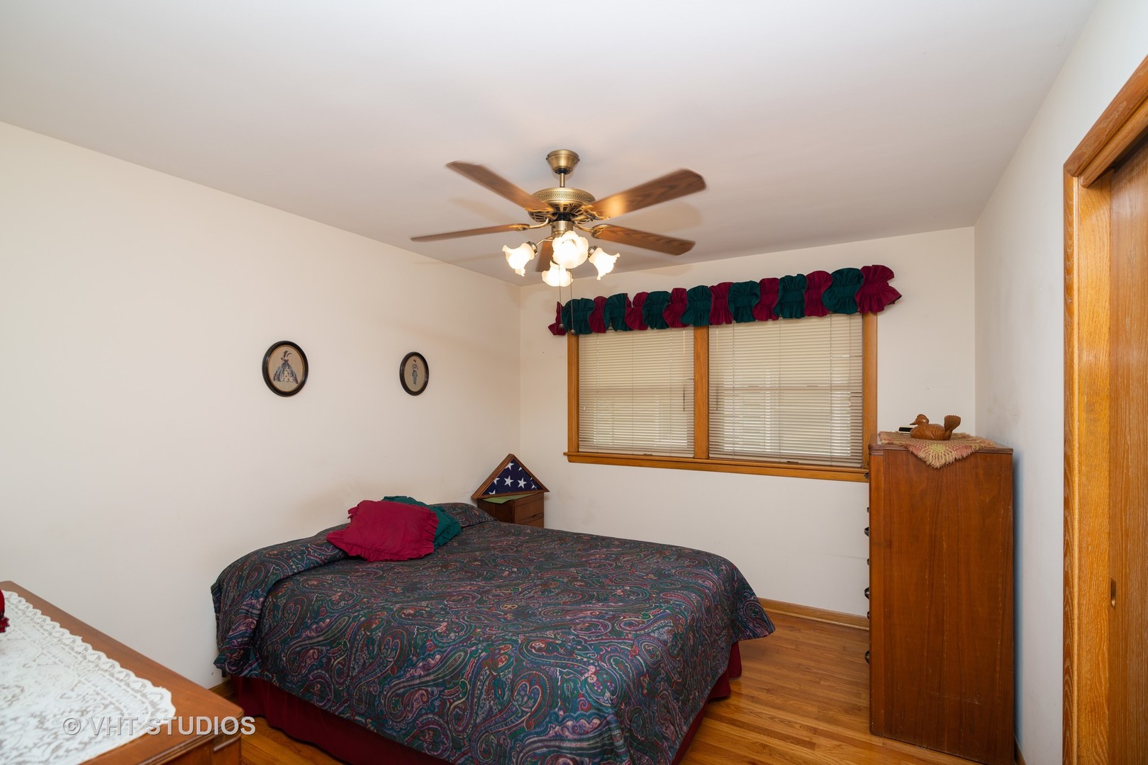 1554 Ridge Road Homewood, IL 60430 - Photo 4 of 10