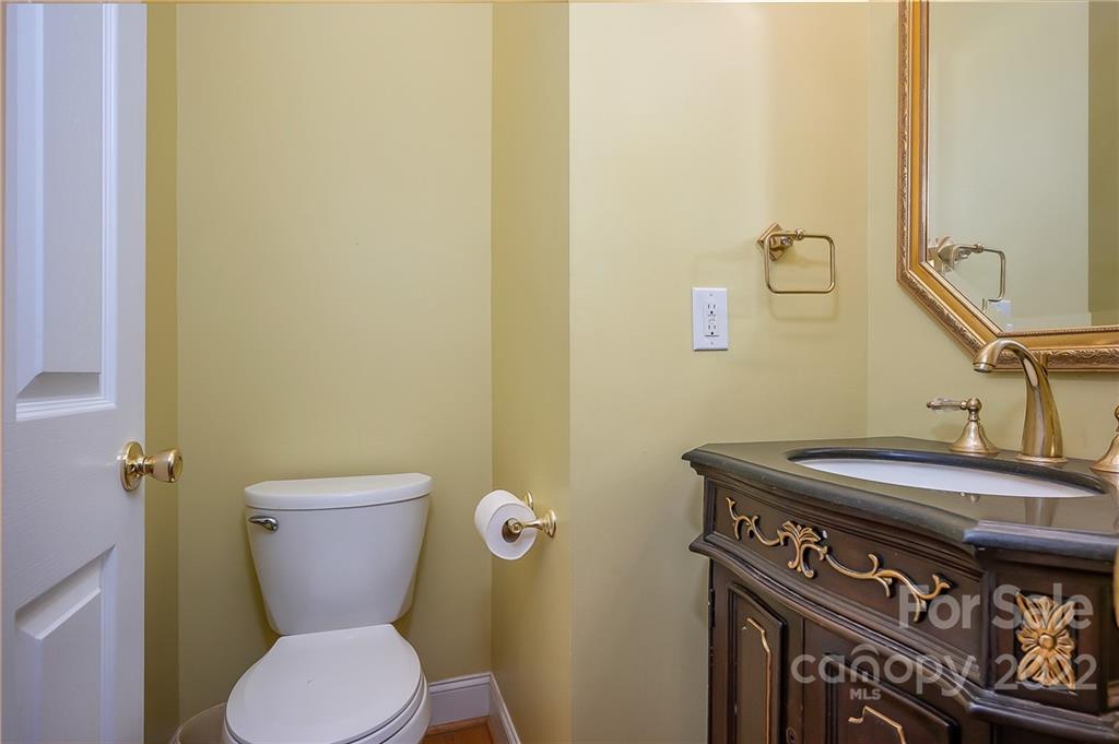 109 Col Hamptons Court Rutherfordton, NC 28139 - Photo 17 of 45 Gallery Image 17