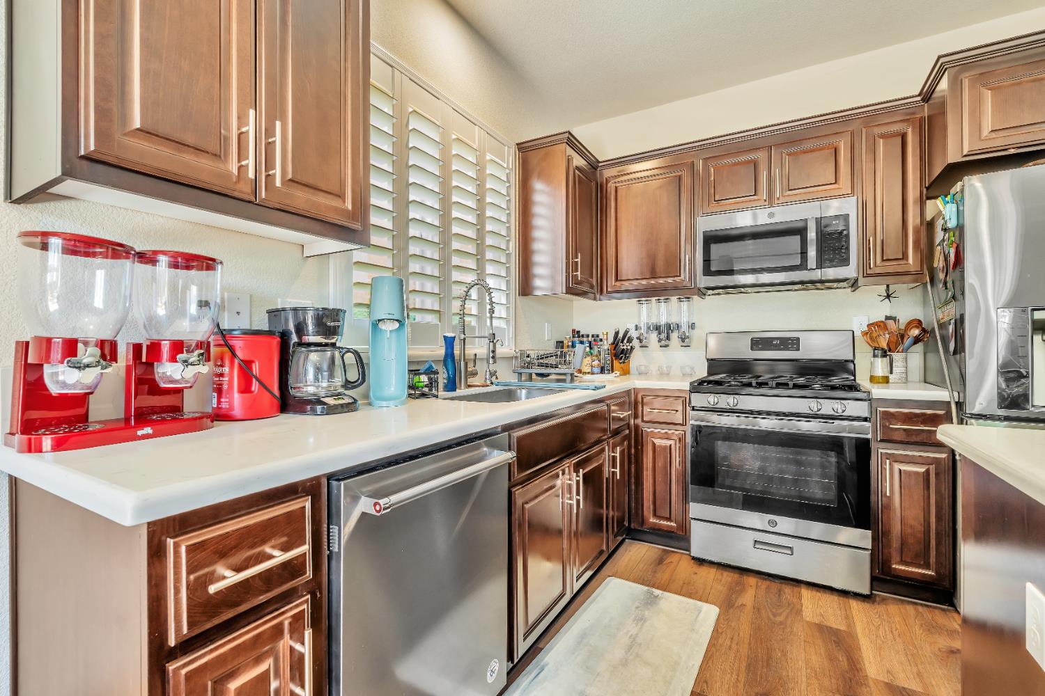 3628 Landmark Circle Modesto, CA 95356 - Photo 10 of 29