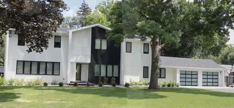 $1,150,000 | 2701 Glenhurst Avenue, St. Louis Park, MN 55416