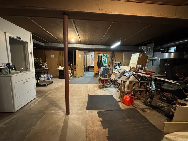 $275,000 | 565 High Street, Middletown, CT 06457